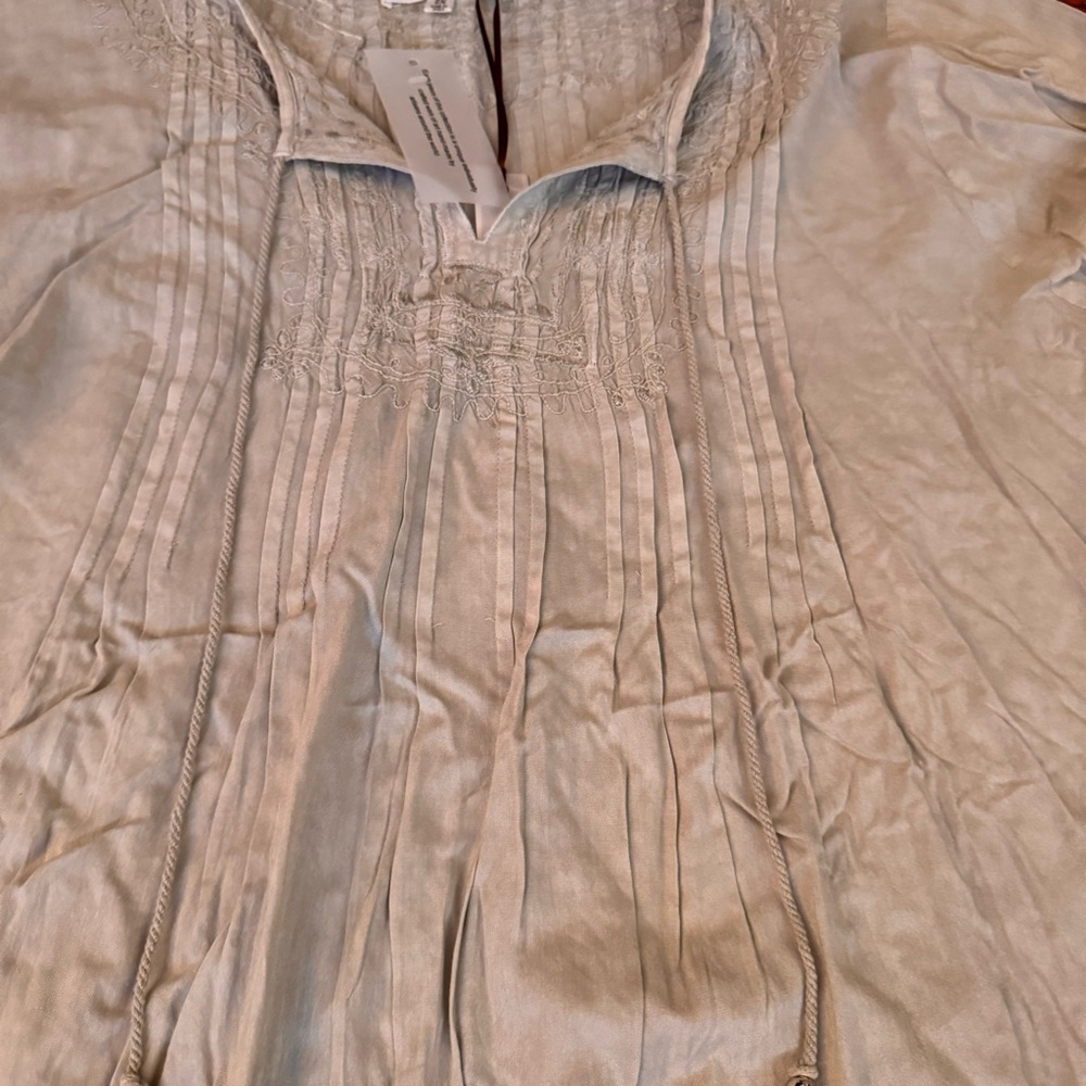 Solitaire Pintuck Embroidered Flowy Boho 3/4 Sleeve Top Size 2X NWT - Picture 15 of 15